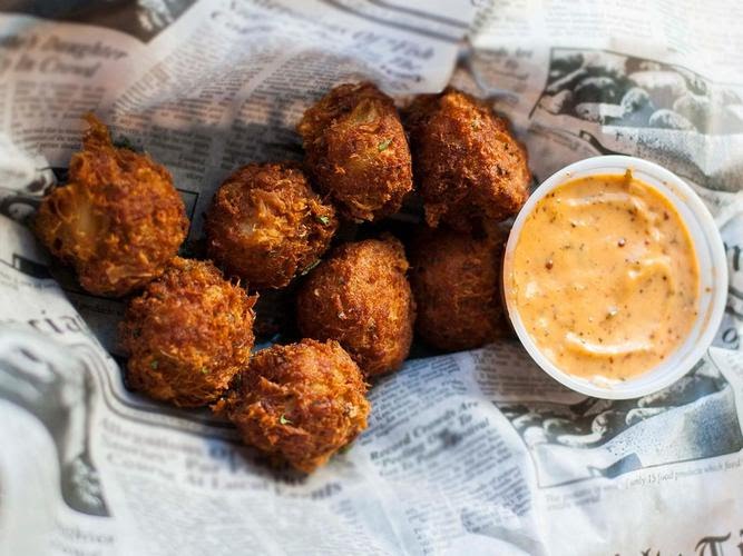 Hook & Reel Cajun Seafood & Bar by null