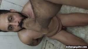 Hot muscular desi top and cute bottom in a hotel jpg x Indian gay tumblr