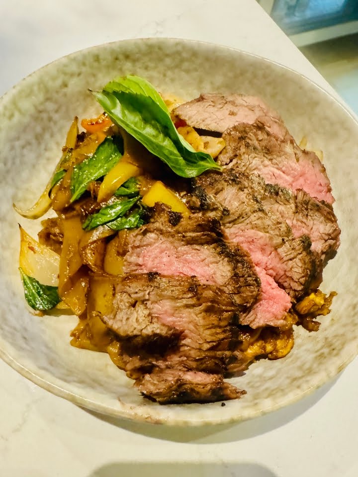 Bangkok by the Bay by null