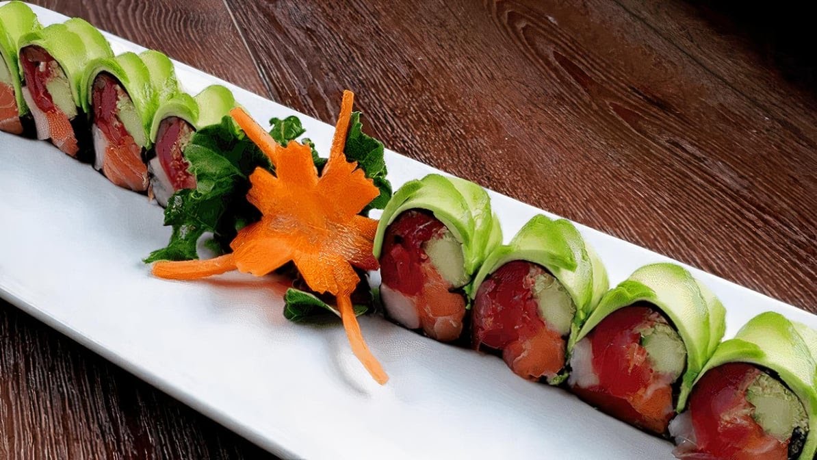 Urban Thai & Sushi by null