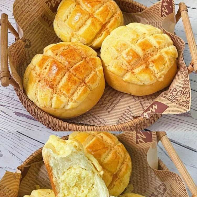 Yummy Bakery & Cafe by null