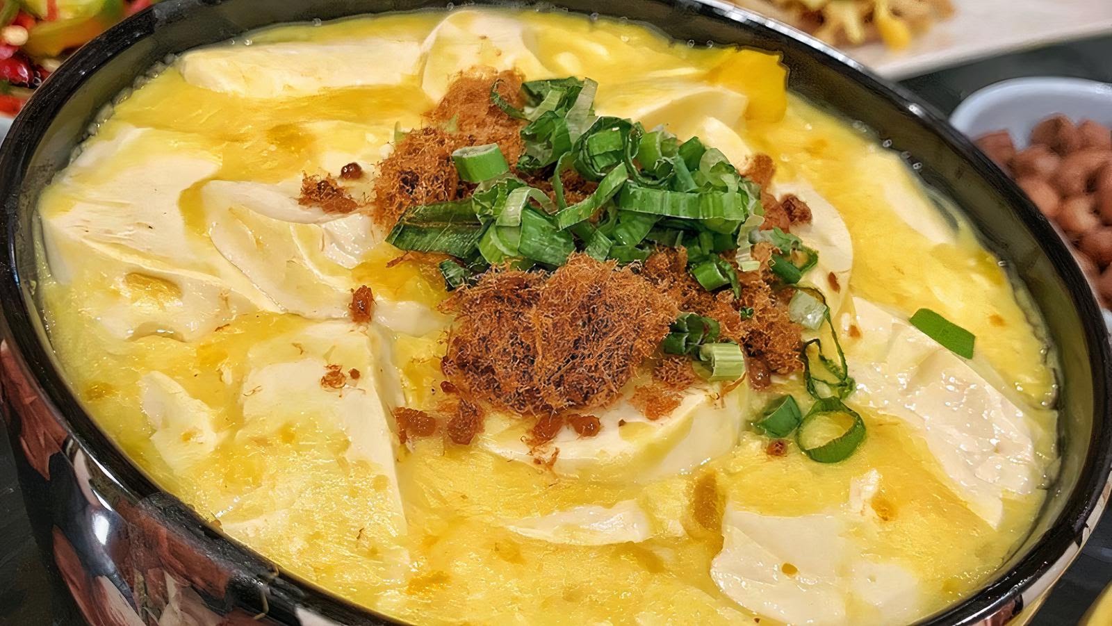 Chang's Garden by null