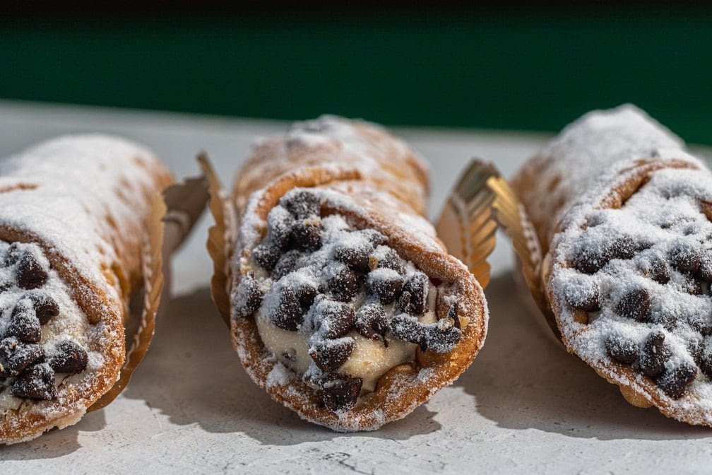 Henri's Bakery & Deli by null