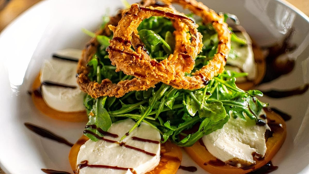 Crust Pizzeria by null