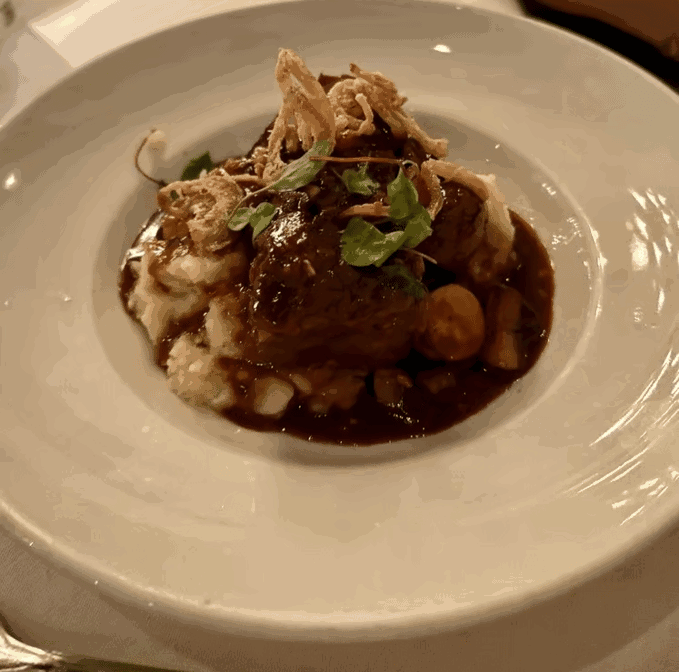 Crossroads Kitchen by null