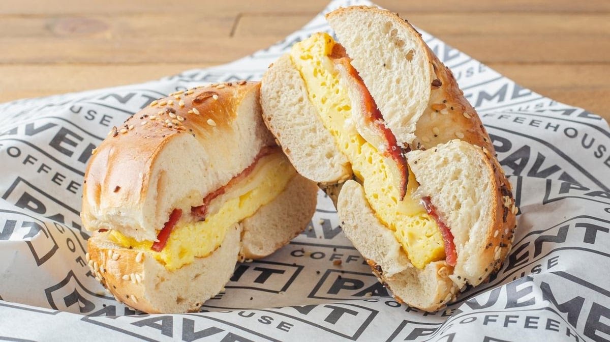 Pavement Coffeehouse - Lesley by null