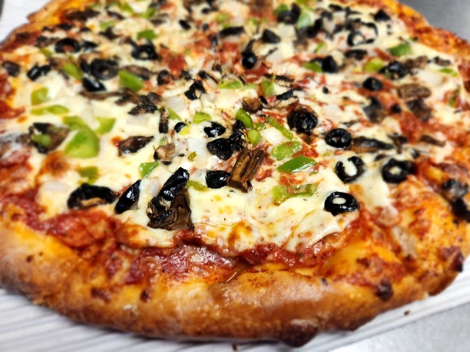 Belle Isle Pizza by null