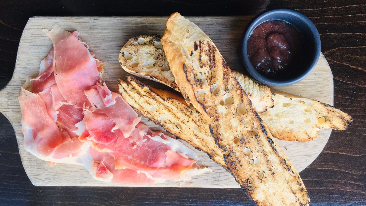 Sonoma Restaurant and Wine Bar by null