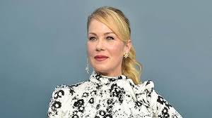 Ncws igucmcq ewacgpmga mhv jpg x Christina applegate