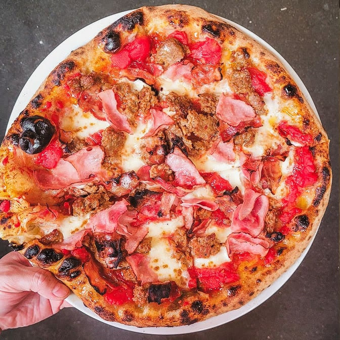 Brigade pizzeria Montreal (Stanley) by null