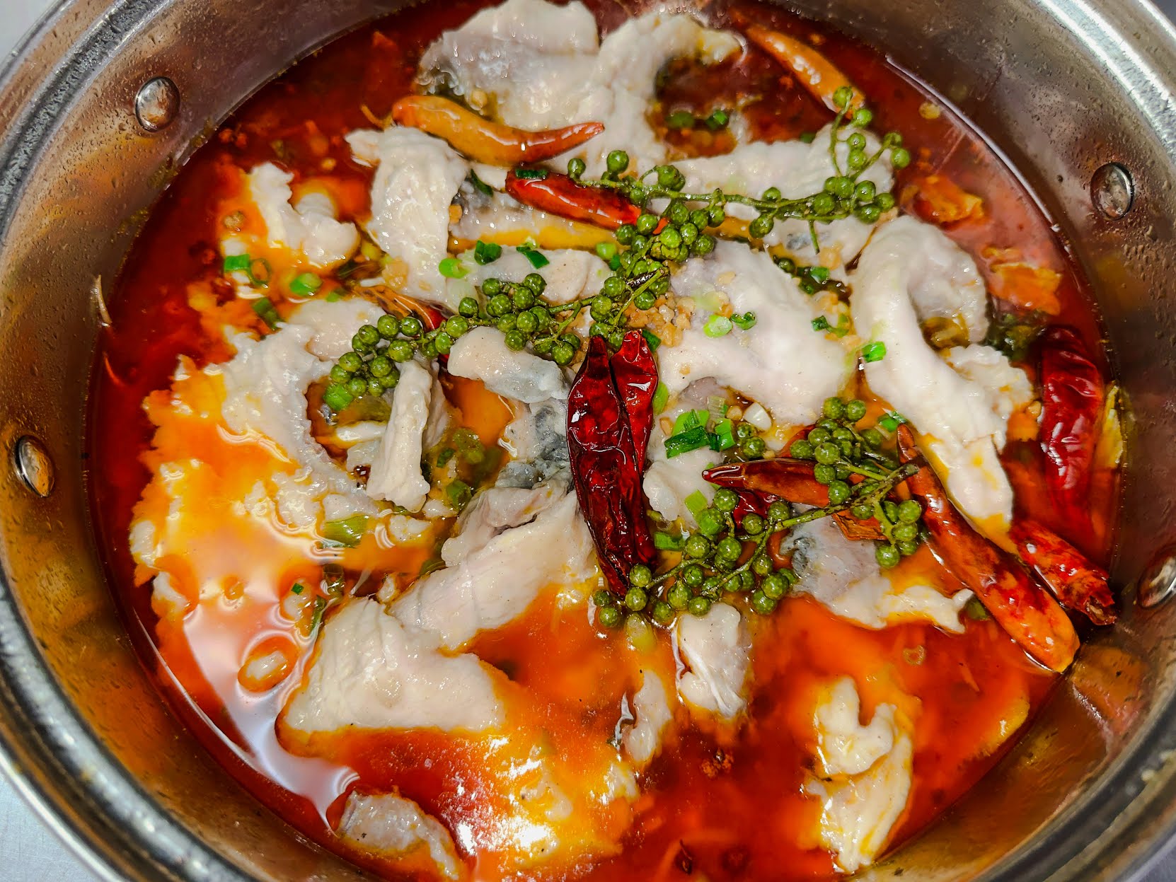 Funny BBQ 98 聚点串吧 by null