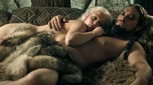 Daenerys targaryen sex scene jpg x Daenerys targaryen sex scene