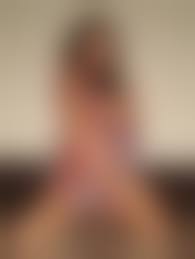 Russian amateur Upskirts|Lovely girl in short purple skirt flashes at public — Russian Sexy Girls