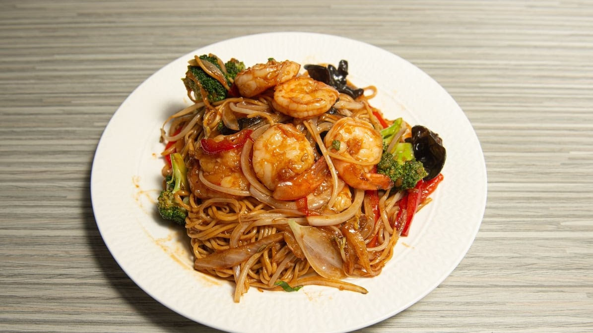 3+3 Lanzhou Ramen by null