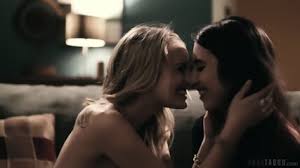 Natalie portman no strings attached sex scenes xhvityi jpg x No strings sex