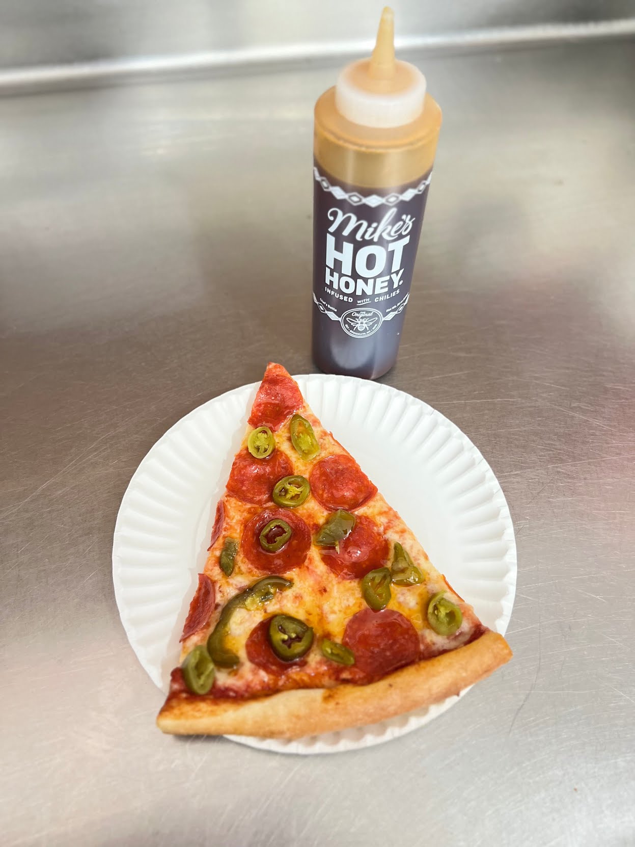 Tom's Delicious Pizza by null