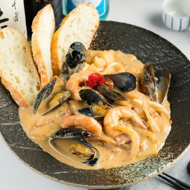 Mikaku Udon Bar by null