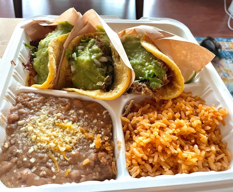Tacos El Trompo by null