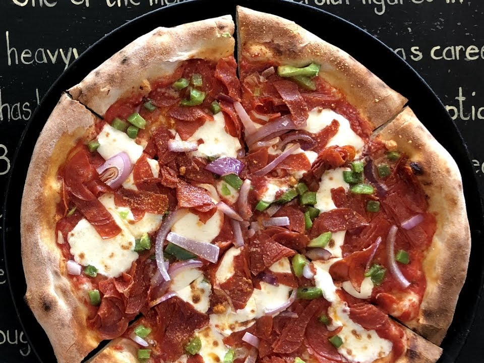Hard Knox Pizza Bearden by null
