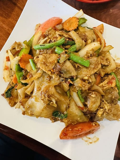 LucKi Thai Restaurant by null