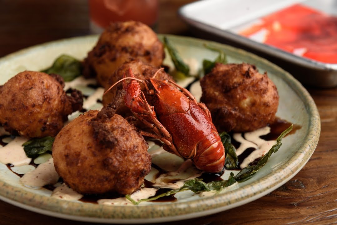 HIEUX Boil Seafood House by null