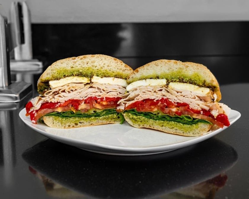 Brother's Deli & Co by null