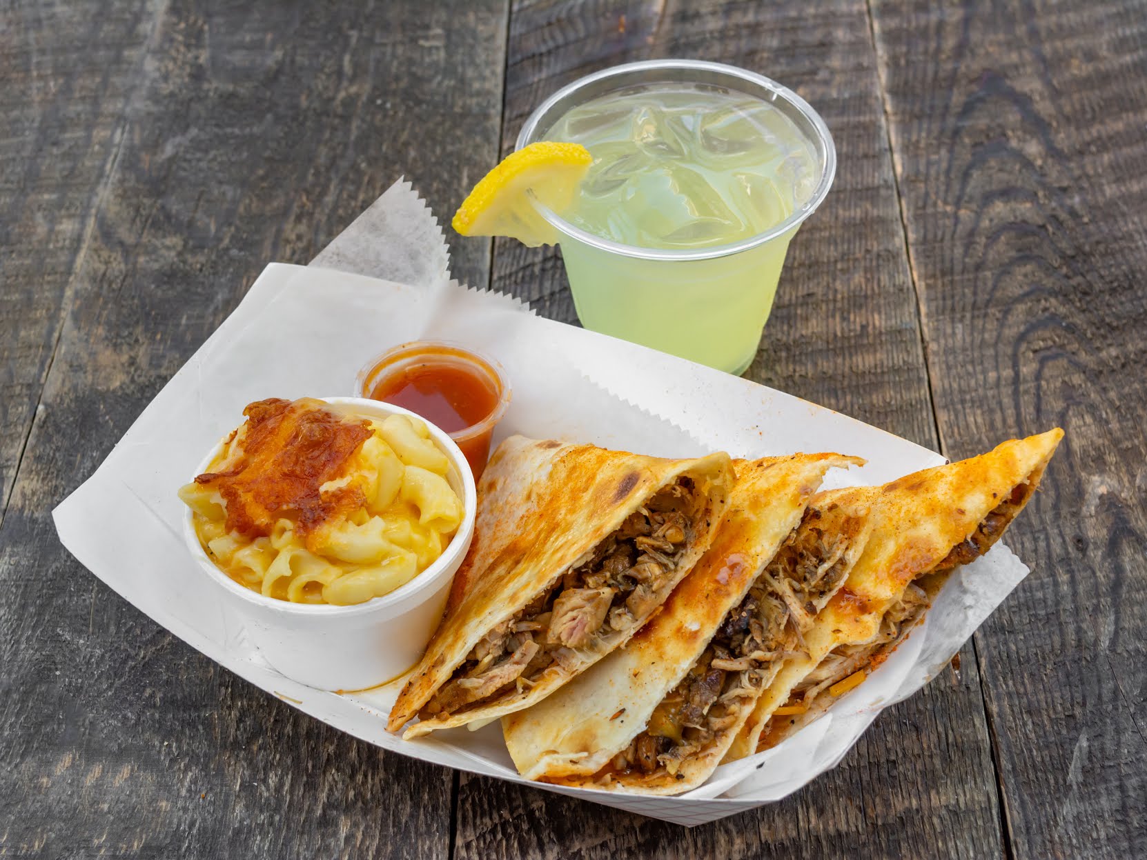 Munchies Live BBQ by null