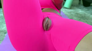 Sexy women in yoga pants jpg x Sexy women in yoga pants