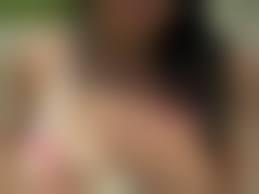 海　乳首|お団子ヘアー, ハミ乳, ハミ乳首, ビーチ, ビキニ, マイクロビキニ, 巨乳, 横乳, 水着, 水色, 海, 砂浜, 野外, 黒髪 -  俺のエロ画像フォルダー