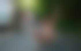  на людях безтрусиков|Прогулка по улице без трусов