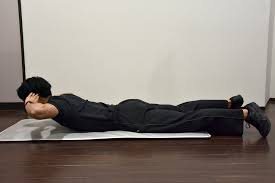 女子小中学生  盗撮|100人超を盗撮で逮捕の男、「Ｍｒ．研修生」名乗り動画販売 : 読売新聞