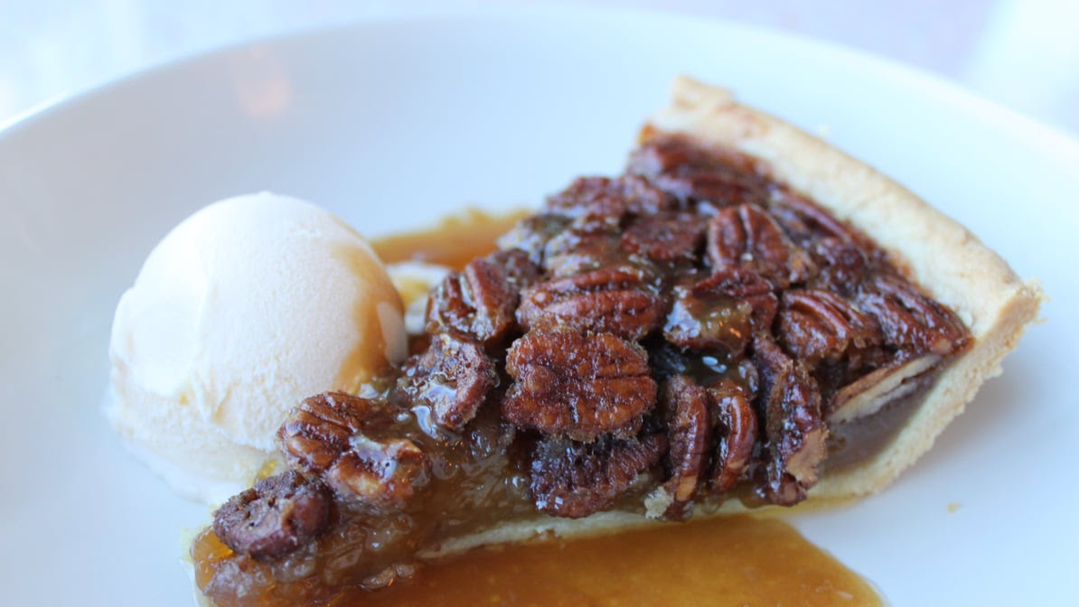 M&O Station Grill + Cocktail Lounge by null