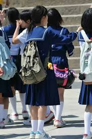 jsjc 街撮り|東京ストリートガールズ:地味系ブレザー制服姿の修学旅行ＪＣに ...