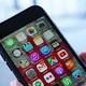 Canada finds Apple's carrier deals don't hurt competition 