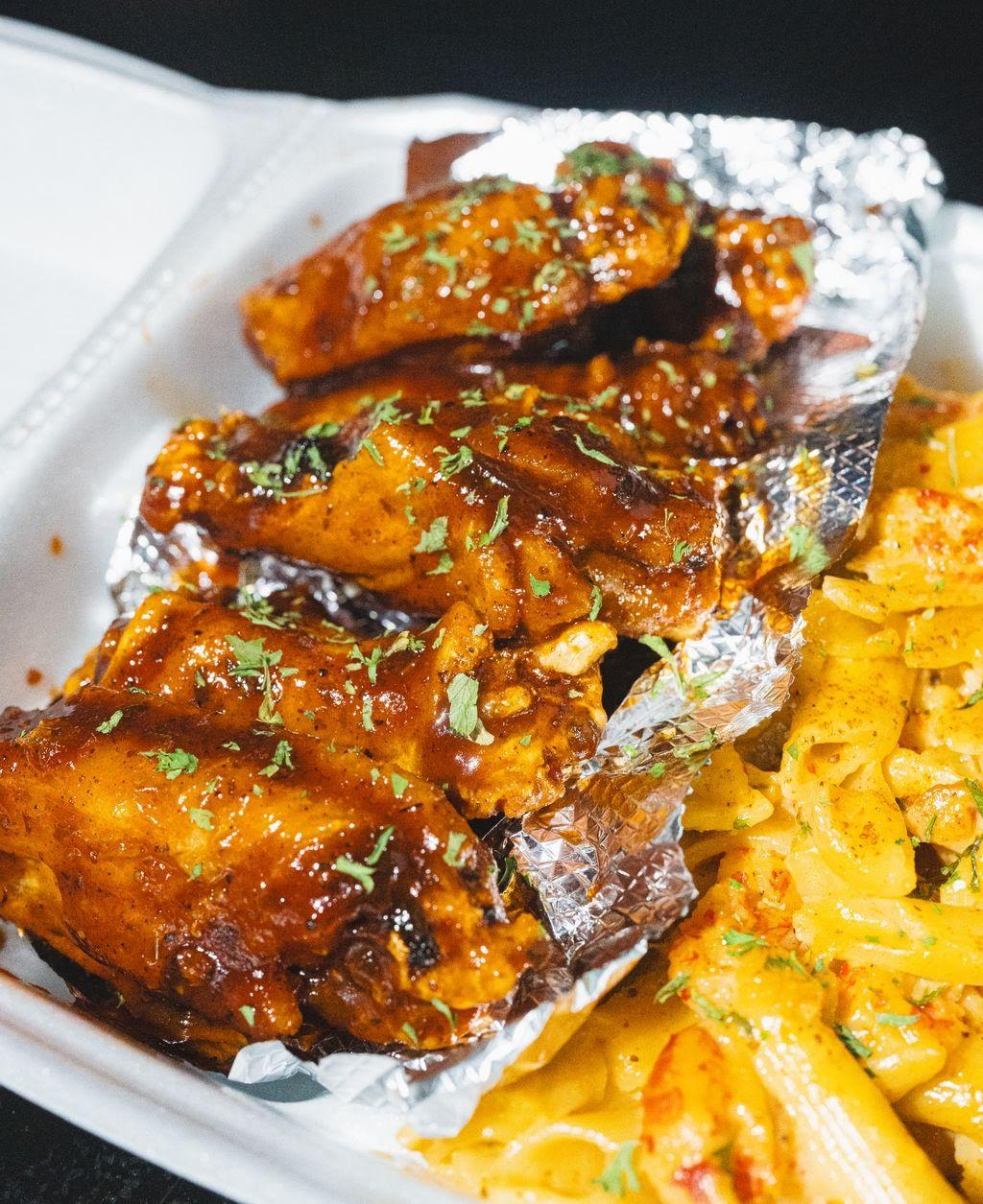 Daqs & Oxtails by null