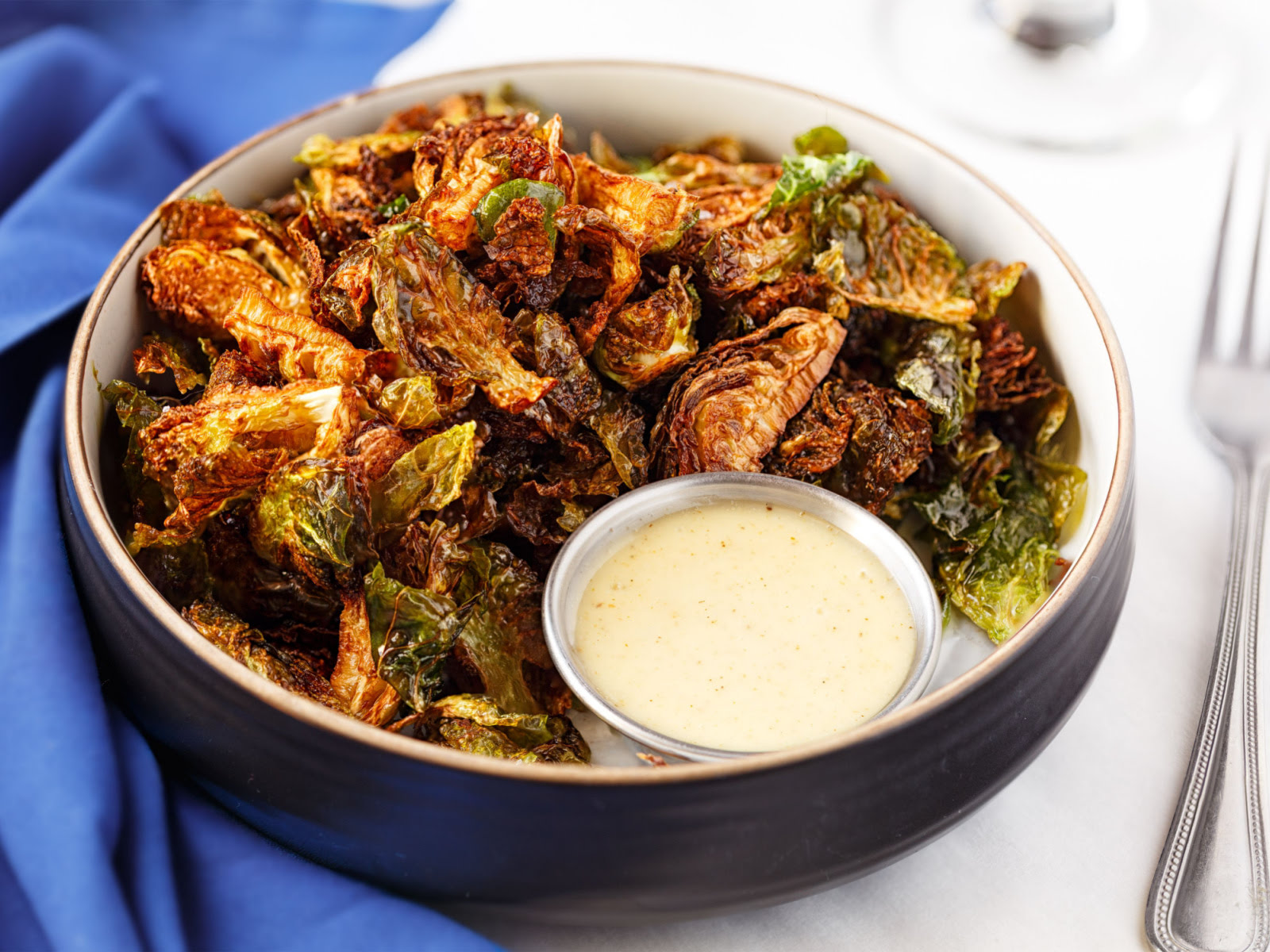 The MAC'D Window by null