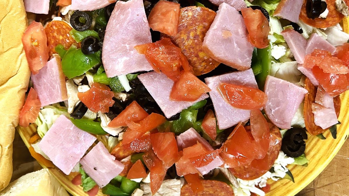 Ianne's Pizzeria Inc by null