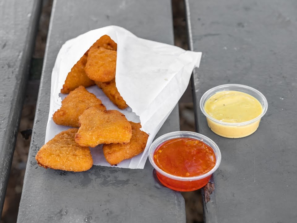 Boss Drive-In by null