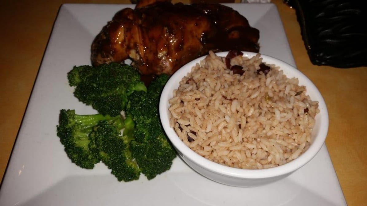 Reef Restaurant & Lounge by null