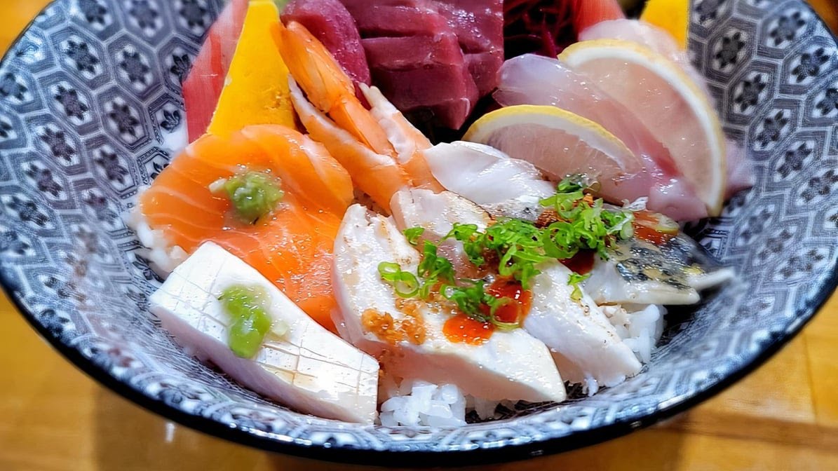 Toroko Sushi by null