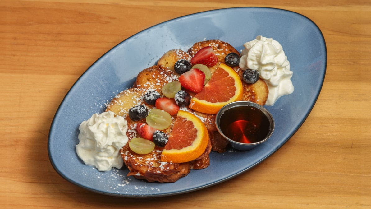 Breakfast Table Steveston by null