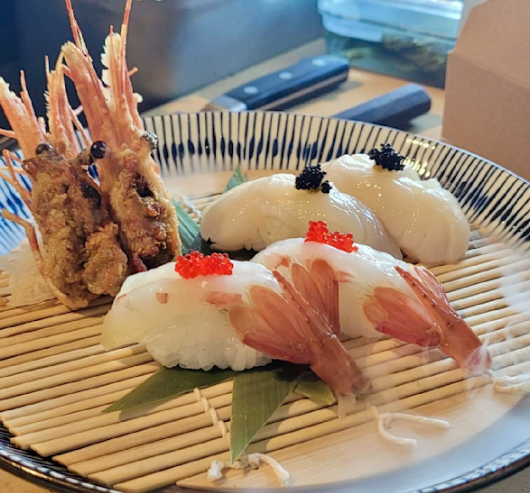 RIZE THAI SUSHI by Google