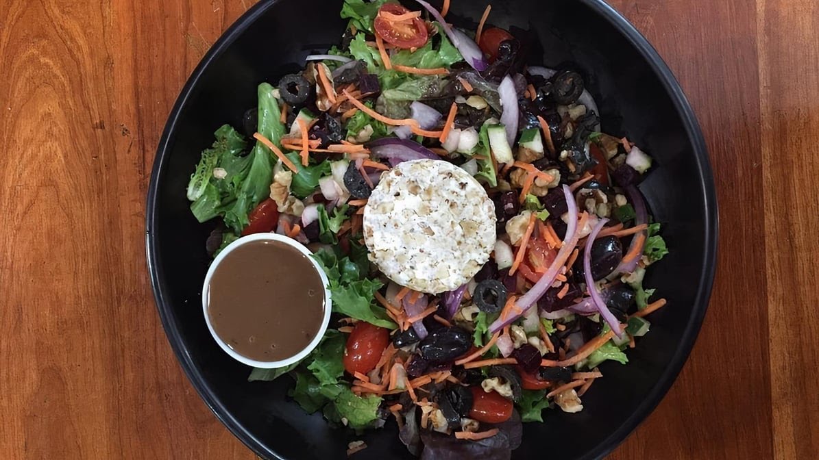 Mixed Greens by null