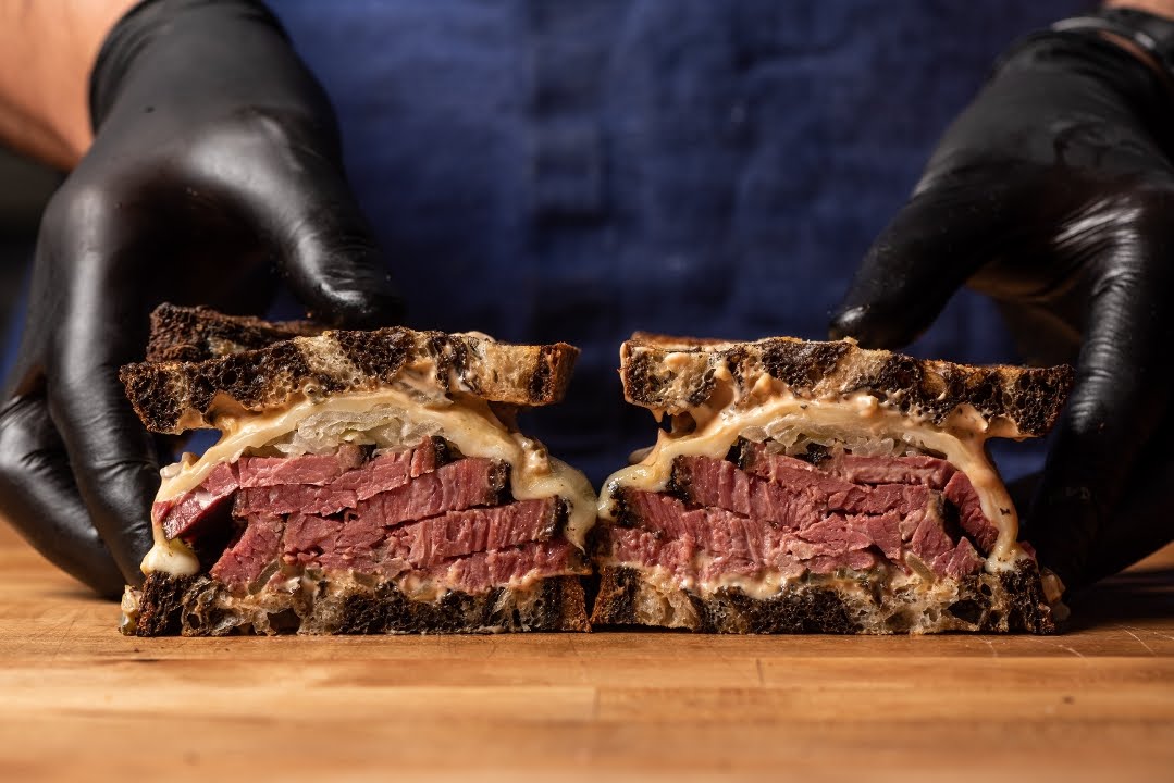 Johnny's Pastrami by null