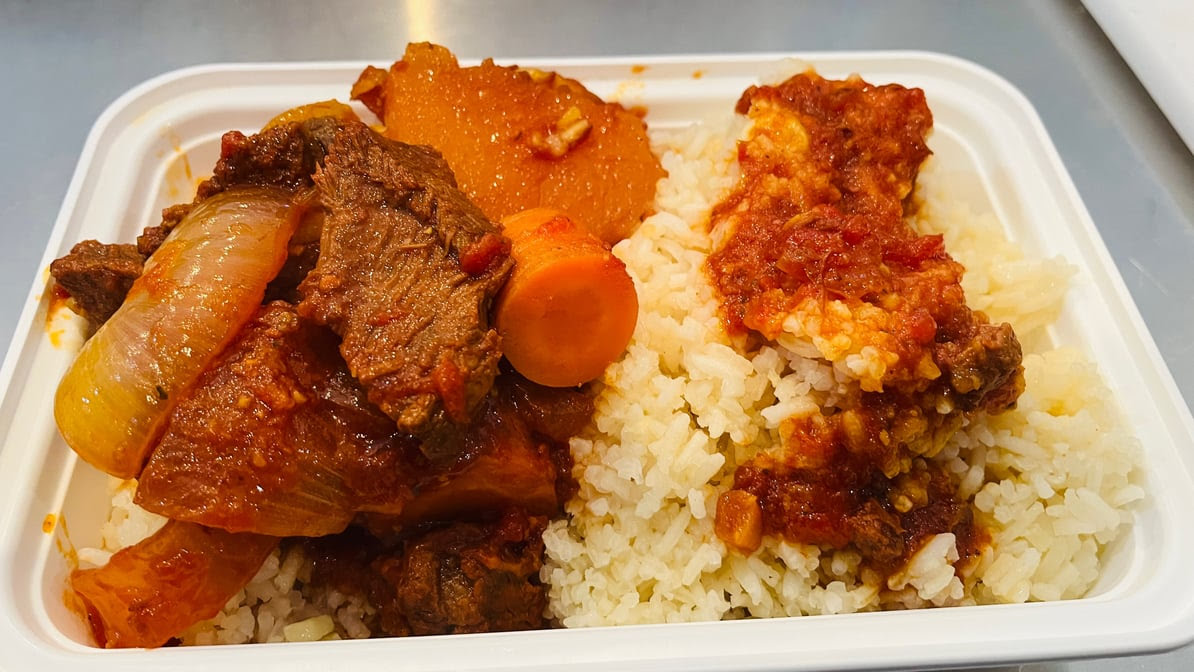 Uncle Milton’s catering by null