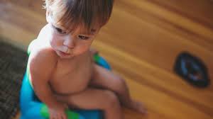 little girl pees|Girl peeing in the road Stock Photo - Alamy