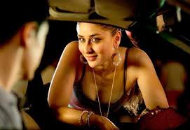 How kareena kapoor created poo and geet jpg x Kareena sex