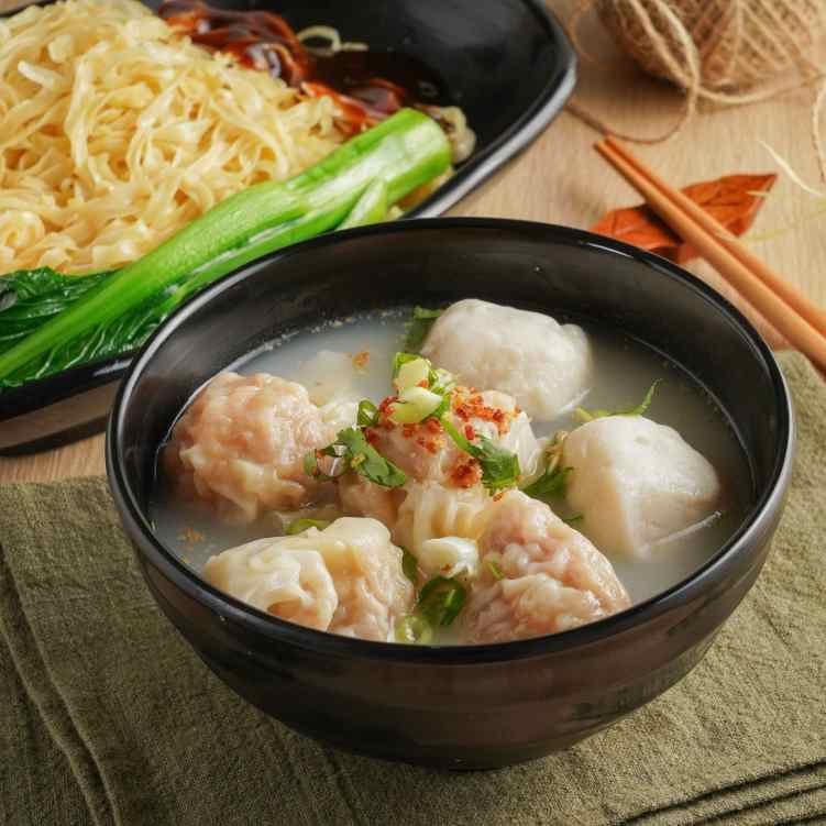 Wonton Noodle House by null
