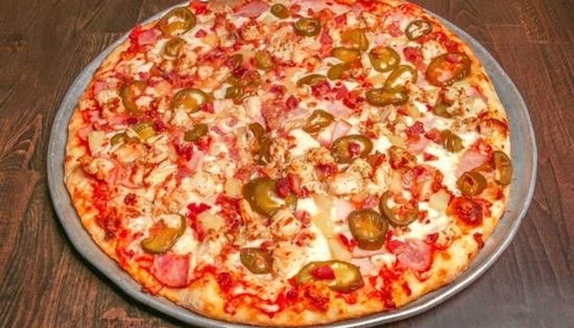 Randy's Pizza by null