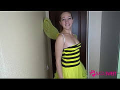 Ea dce e dddbe jpg x Sexy bee costume